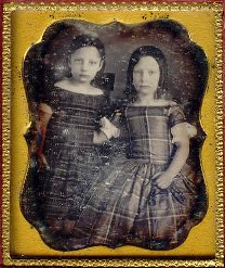 daguerreotype of two girls